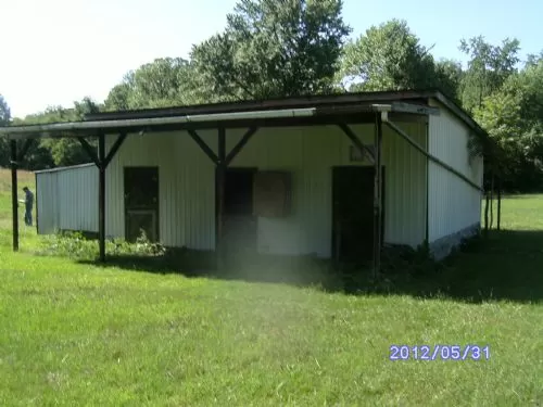 12+ A Woods, Fields and Horse Barn